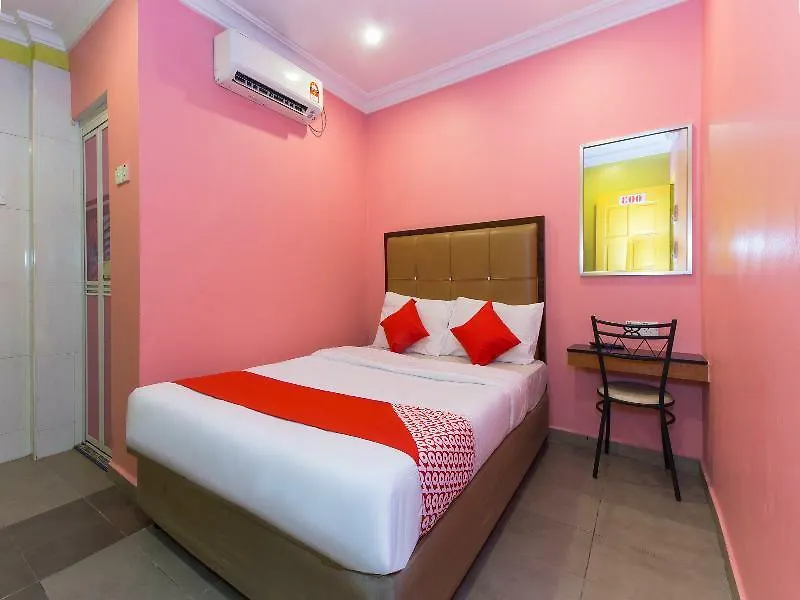 OYO 746 Hotel Comfort Ipoh 2*,